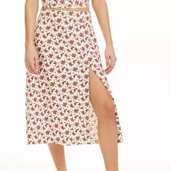 DANIELLE BERNSTEIN Dresses & Skirts - Danielle Bernstein Floral Slip Midi Skirt Size XS